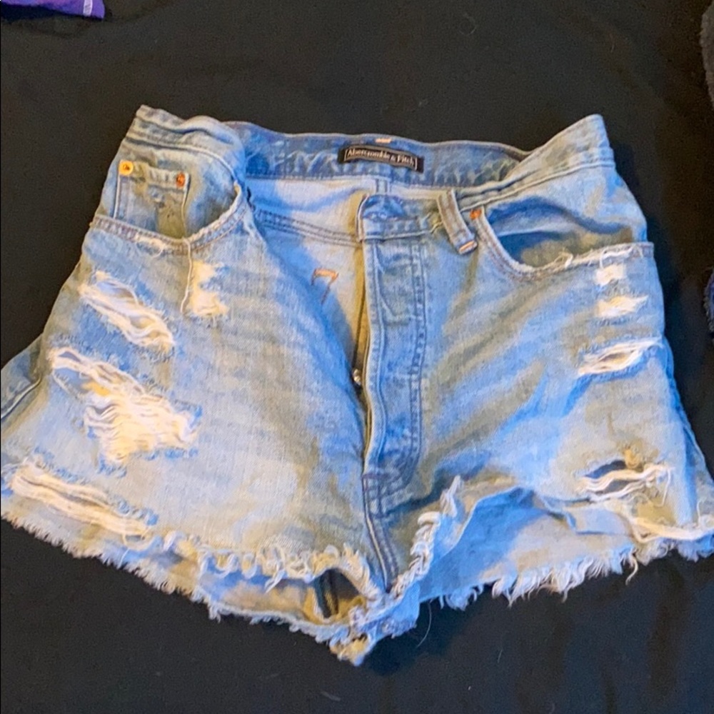 Denim Abercrombie and Fitch shorts